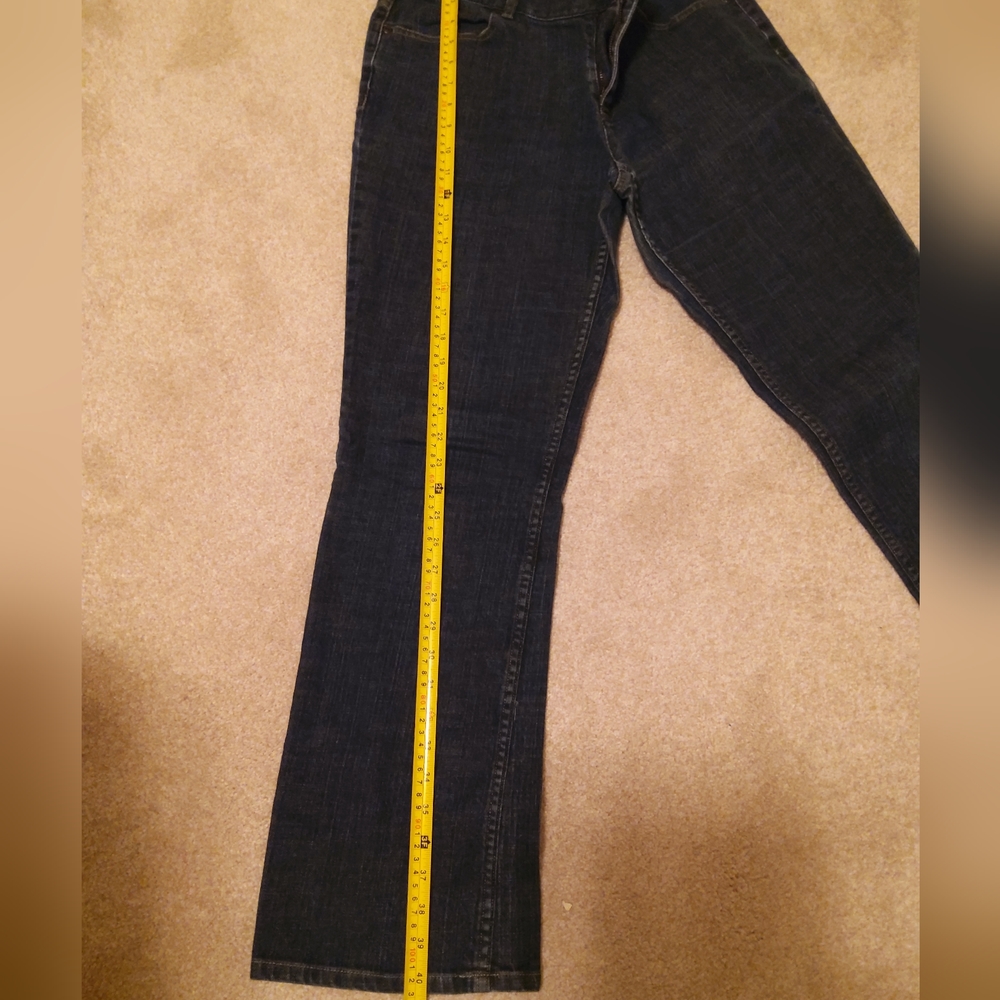 🌷LIZ CLAIRBORNE Jeans 8 - Picture 4 of 9